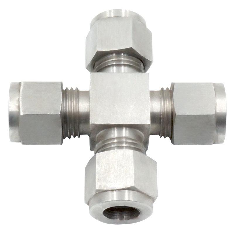 Connectors for Misting Systems