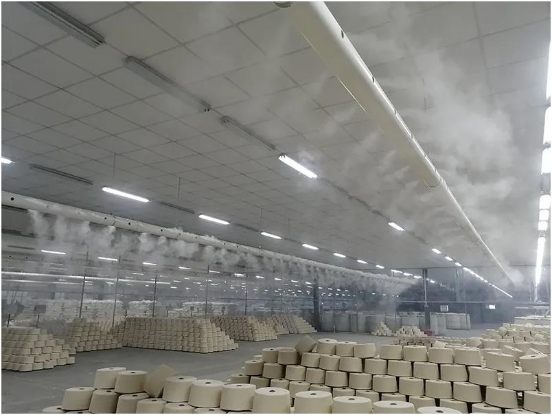 atomizing humidification for textile